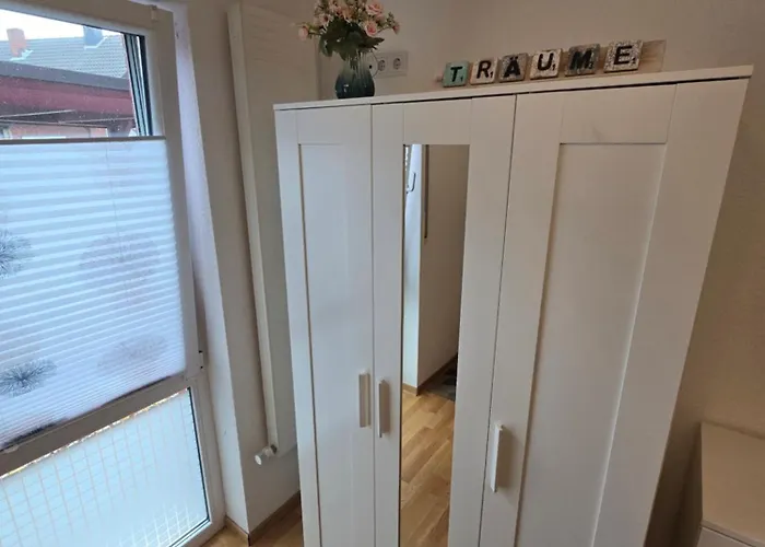 Lejlighed Hochwertige 3 Erdgeschosswohnung *